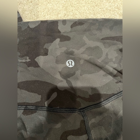 Lululemon align leggings - Picture 3 of 5